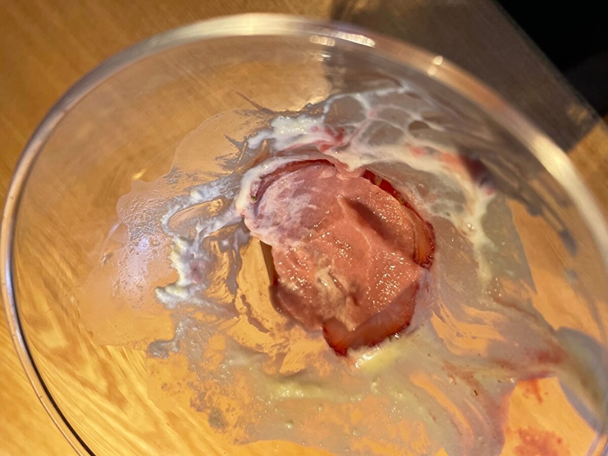 「benzaiten Cafe」いちごパフェの画像