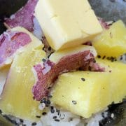 炊飯器にポイッで、子どもの胃袋ガッチリレシピ！　【さつま芋バター飯】作ってみた